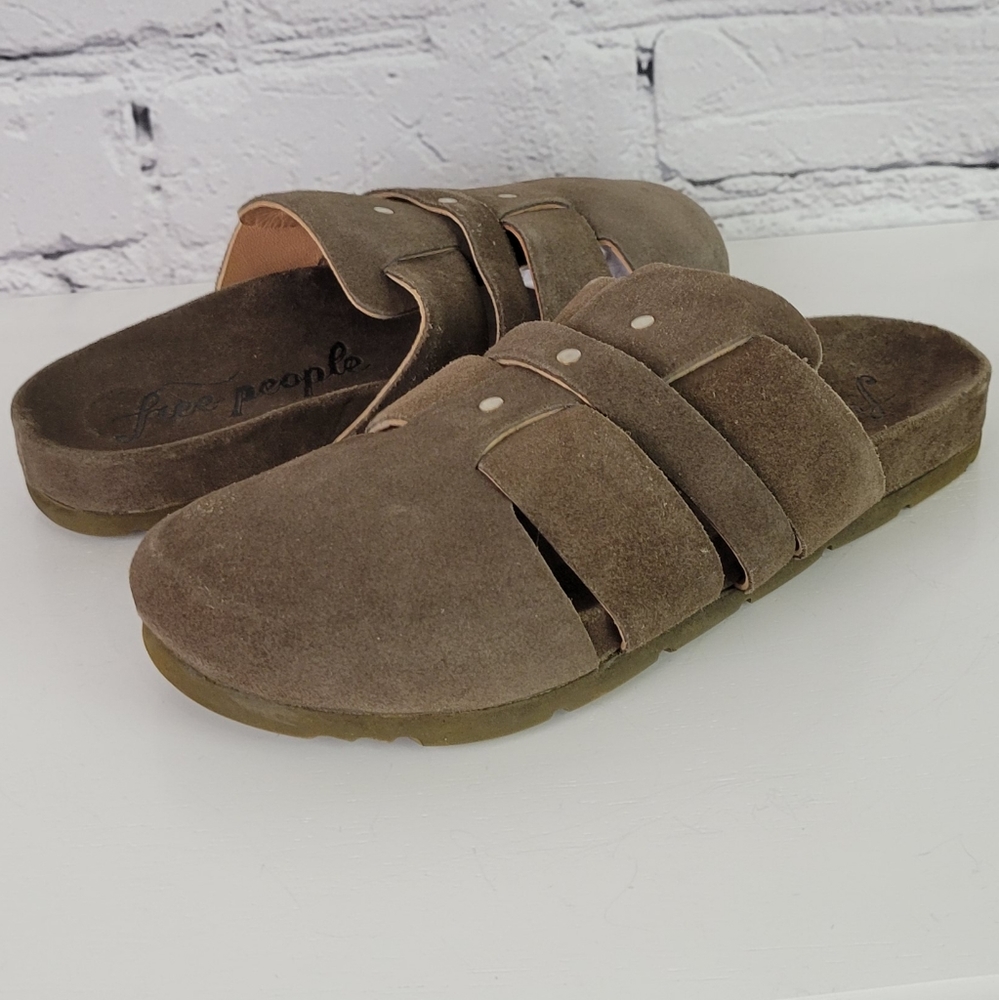 NEW! FREE PEOPLE Sunday Season Suede Clog / Mule - Picture 13 of 16